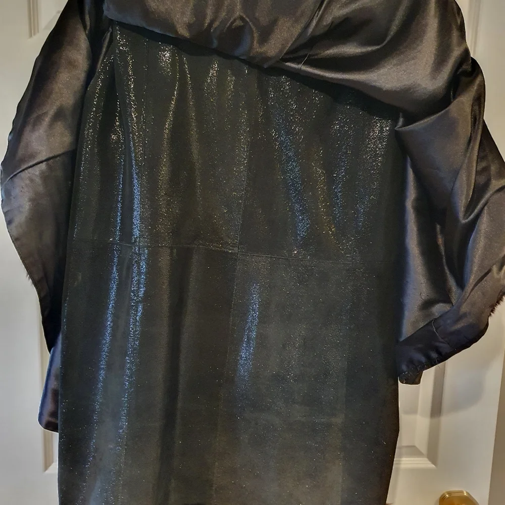 leather and fox fur trim women cape,coat, jacket, size L-XL - Picture 7 of 10